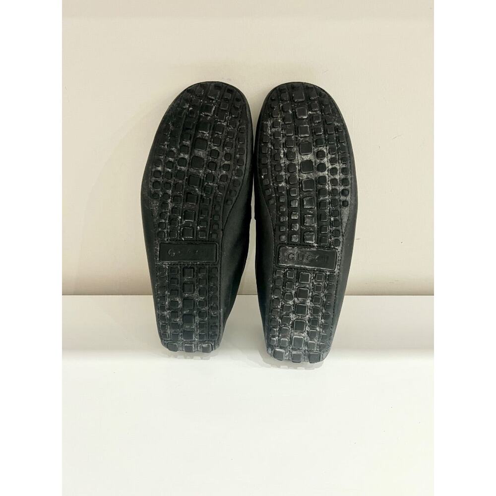 Gucci Black Leather Loafers with Red and Green Accents - Picture 7 of 7